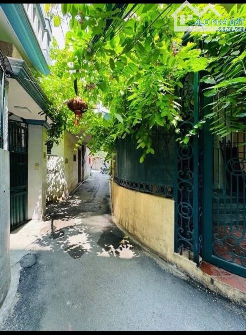 Cần bán nhà mặt ngõ căn góc Trích Sài 5tầng. - 4