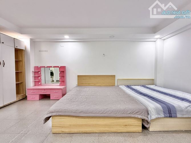 Tòa nhà 1 hầm 7 tầng hẻm 8m Út Tịch Tân Bình, gần sân bay, thu nhập 120 triệu/tháng - 4
