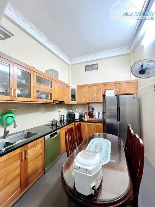 Cần bán nhà Mai Anh Tuấn- Phường Ô Chợ Dừa- Đống Đa- Hà Nội 42m2x4T, cách hồ 30m, 14.4 tỷ - 4