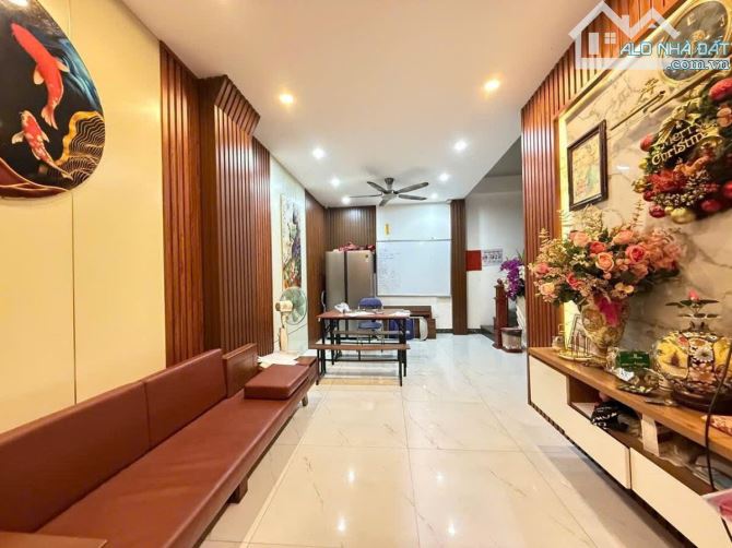 LÔ GÓC PHỐ LÊ ĐỨC THỌ TỪ LIÊM 40m 9 TỶ 5 TẦNG MT3.8m NHÀ MỚI ĐẸP NỞ HẬU TÀI LỘC - 4