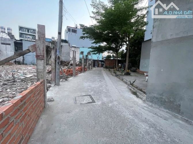 BÁN NHÀ 3 TẦNG CẠNH CÔNG VIÊN LÀNG HOA, BỆNH VIỆN GÒ VẤP - 4