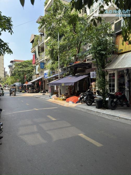 💥ÔNG LỚN HỒ TÂY: Dốc Tam Đa 80m2, 5T, kiên cố, NT đẹp, ở sướng, sát phố, MT rộng 5.5m - 4