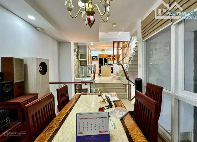 HXH 7m huỳnh Văn Bánh. Phú Nhuận. 5x15m nở hậu 6m nhà 5 tầng, tặng hết nội thất.  17.5 tỷ - 4