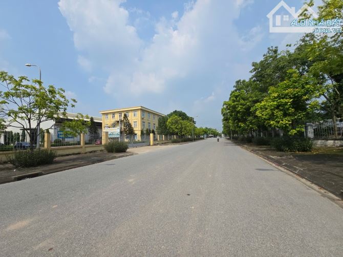 Bán đất vàng tại Thường Tín - lô góc, mặt tiền rộng, vỉa hè hai bên,131m2 chỉ 7,5 tỷ - 4