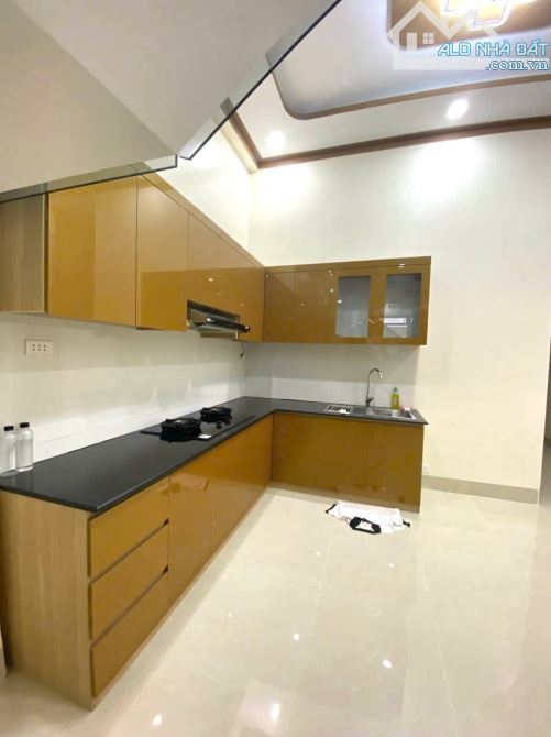 NHÀ ĐẸP 1 LẦU, 158 M2 ĐƯỜNG 7A KDC MINH LINH, P THANH ĐỨC, T VĨNH LONG - 4