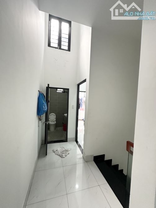 TỈNH LỘ 10-BÌNH TÂN-63M2-2TẦNG-3PN-OTO ĐỖ CỬA-GIÁP Q6-KẾ KHU TÊN LỬA-CHỈ 5.x TỶ - 4