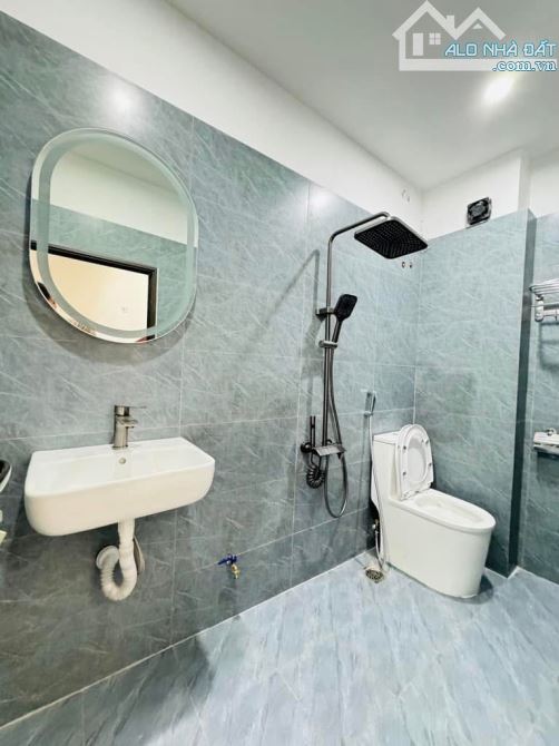 Bán nhà Văn Trì, 42m-5tầng, dân xây, ban công rộng, nội thất đẹp, 2 thoáng, an sinh đỉnh - 4