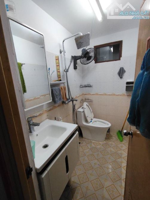 NHÀ PHỐ KIM GIANG-HÀNH XÓM ĐÔ THỊ MỚI--THOÁNG ĐẸP-Ở NGAY-50M2-5 TẦNG-9,5 TỶ - 4