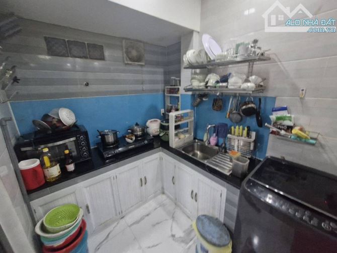 NHÀ ĐẸP GẦN TRƯỜNG ĐH TÔN ĐỨC THẮNG,Q.7 - SHR - 4*8 - NHỈNH 3 TỶ ( TL ) - 4