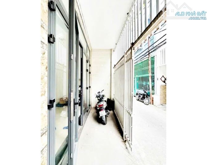 NGÃ TƯ NGUYỄN THỊ THẬP - 5X27M - 4 TẦNG - NHỈNH 15 TỶ - BÌNH THUẬN QUẬN 7 - 4