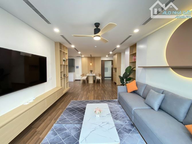 Chủ nhà gửi bán căn góc 3 ngủ tòa 17T6 Hoàng Đạo Thúy, sẵn sổ, giá siêu tốt - 4