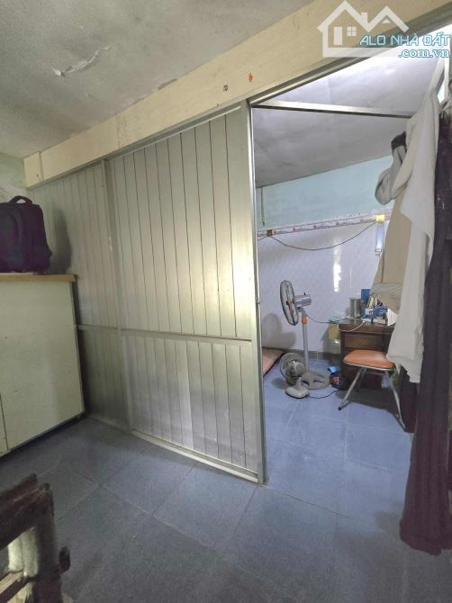 Bán nhà 3 tầng 3pn sổ riêng Hoàng Diệu 2 Thủ Đức chỉ 2 tỷ 8 - 4