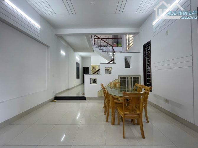 Cần bán nhà kiệt ô tô Châu Văn Liêm - 4