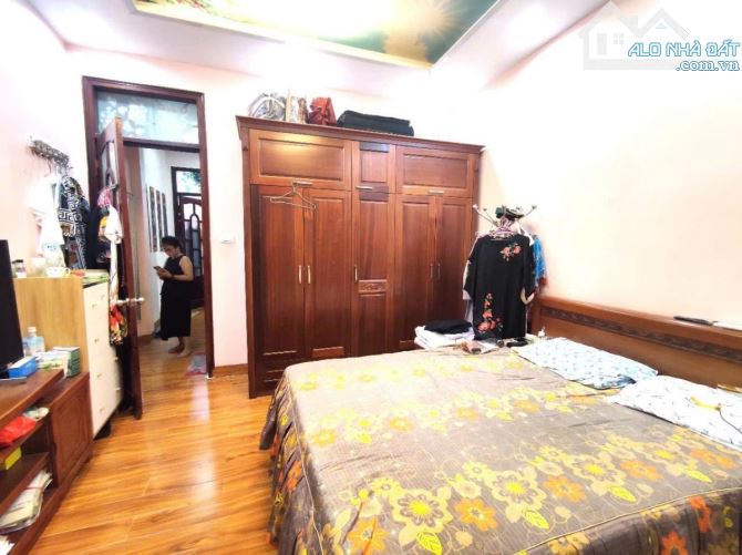 HOT! Đội Cấn, Ngõ Nông,Tương Lai Mặt phố,DT: 46m2 x 5Tầng,MT: 3.9m,Giá: 13.9 tỷ Ba Đình - 4
