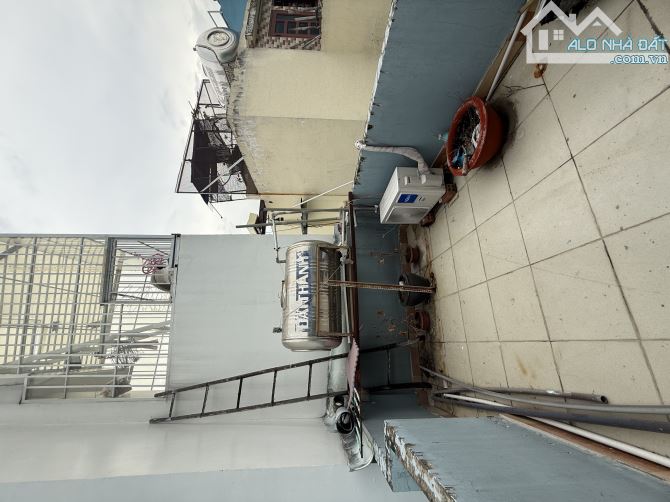 3.3 TỶ, BÔNG SAO QUẬN 8 HẺM 5M CÁCH MẶT TIỀN 10M, 4 TẦNG 3PN, SỔ RIÊNG - 5