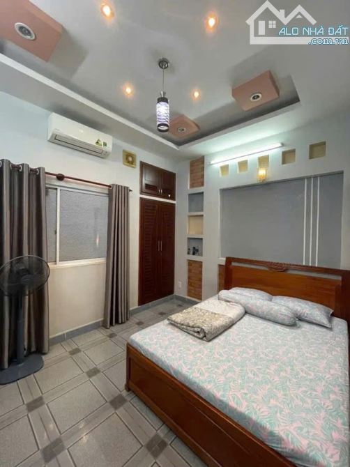 BÁN NHÀ HẺM 6M TRẦN BÌNH TRỌNG, 5 TẦNG, 55M2, NHỈNH 9 TỶ - 4