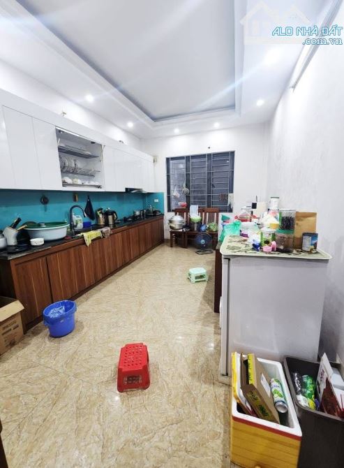 NHÀ ĐẸP KHƯƠNG ĐÌNH : 61M - 5TẦNG - CHỉ 19.2 TỶ - 4