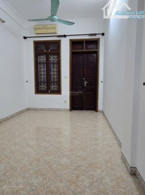 CHO THUÊ NHÀ NGUYÊN CĂN PHỐ YÊN LẠC, DT 40M2 X 4 TẦNG, 4 NGỦ, Ô TÔ QUA NHÀ. - 4