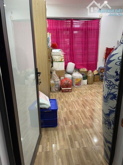 VỊ TRÍ ĐẸP - PHAN ĐÌNH GIÓT : 38m - 5 Tầng - Giá 10.5 Tỷ - 4
