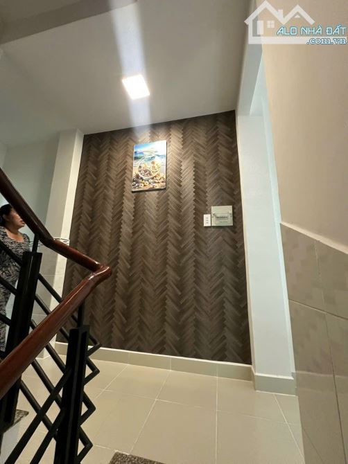 Nhà gần cầu Chà Và đúc BTCT, dt 3x12 5tầng 5pn giá 6.5tỷ tl. - 4