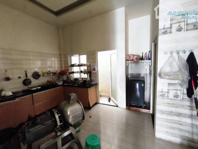 Bán nhà Hẻm xe hơi Đào sư tích DT: 6*15 giá 5x Toi - 4