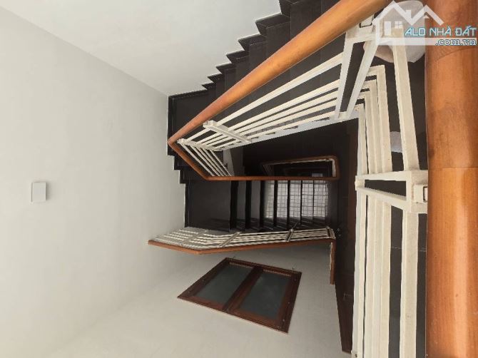 🏢 NHÀ 5 TẦNG – NGUYỄN THỊ THẬP, Q7 88m giá 11,5 ty - 4