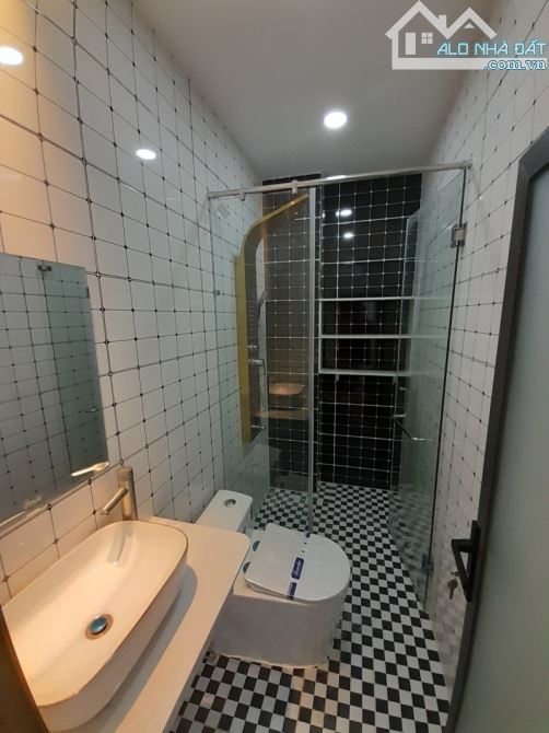 Bán nhà hẻm đường số 48, Hiệp Bình Chánh, Thủ Đức. 4x16m, 2 tầng, 4PN, SH, 5.4 tỷ. LH: - 4