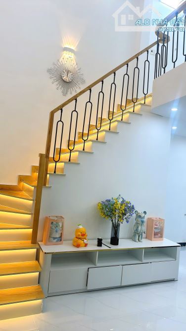 NHÀ ĐẸP LUNG LINH- HUỲNH TẤN PHÁT- TT NHÀ BÈ– SHR – FULL NỘI THẤT – NHỈNH 3 TỶ - 4