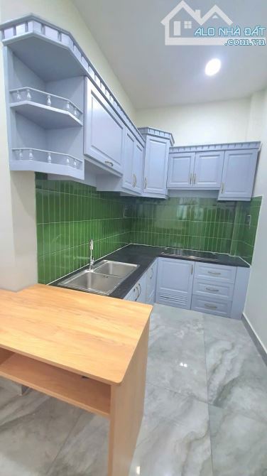 BÁN NHÀ MỚI 2 TẦNG CẠNH ĐH MARKETING, QUẬN7, 3.8M X 9.2M, 2PN, 2WC, 4.3 TỶ - 5