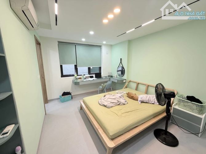 Trần Quang Diệu, Hoàng Cầu - Nhà xây mới ở luôn, thang máy, ngõ thông - 57m*7T - 28.5 Tỷ - 5