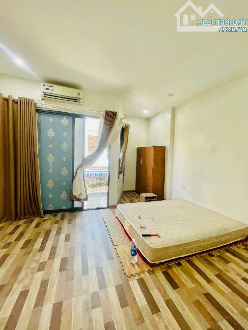 🔥HÀNG HIẾM GIÁ RẺ- NHÀ 3 TẦNG KIÊN CỐ-  THÁI THỊ BÔI,TT THANH KHÊ-Ô TÔ ĐỖ CỬA-CHỈ 5.xTY - 5