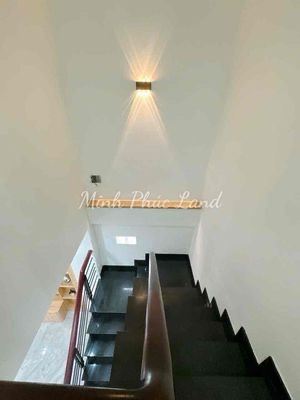 Bán nhà sát MT Trần Xuân Soạn - Tân Kiểng - 65m2 - Sổ Riêng -Hoàn Công - 5