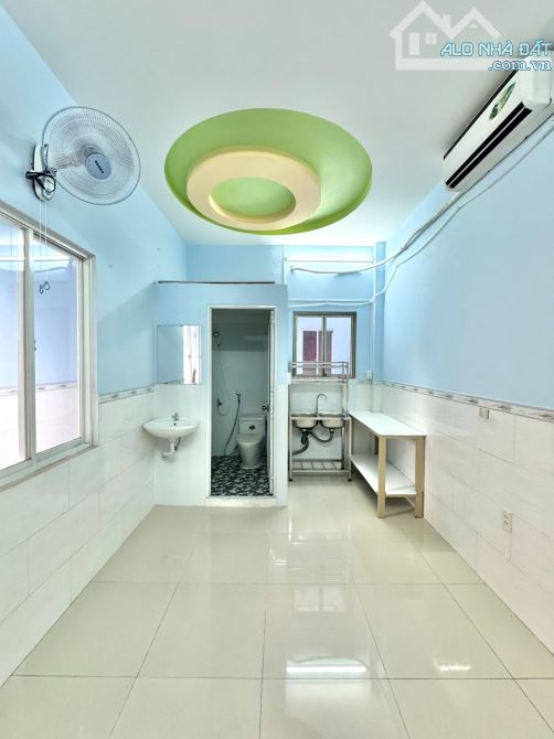Phòng trọ 15-20m2 mặt tiền Tân Hương, giờ giấc tự do - 5