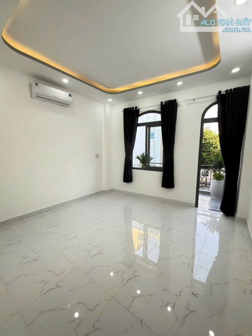SIÊU PHẨM HOÀN THIỆN – CHỈ VIỆC XÁCH VALI VÀO Ở -  HUỲNH TẤN PHÁT NHÀ BÈ - 5