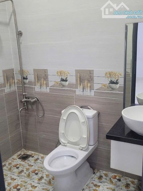 Nhà đẹp Gò Vấp-Đường nhựa 9M-Khu phân lô-Phạm Văn Chiêu-P14-72m2-4x18-4tầng-4PN,5WC - 5