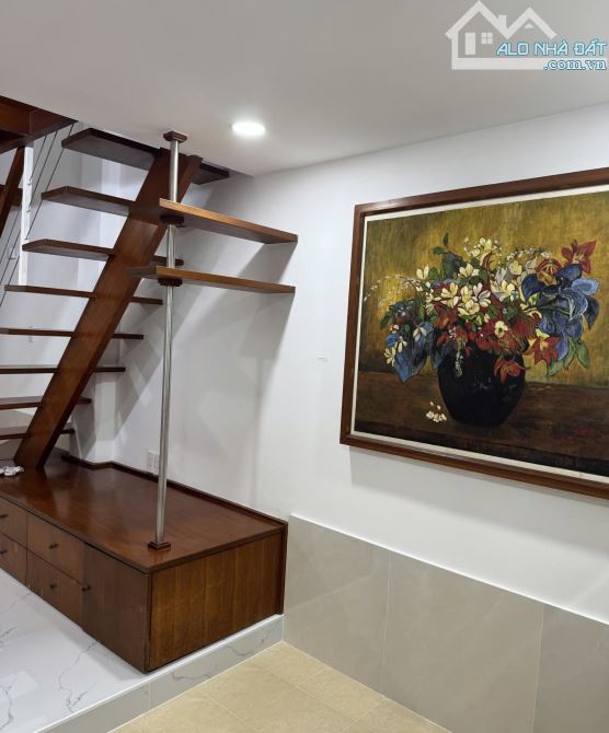 Cho thuê nhà Hẻm Nguyễn Du, P Bến Nghé, Quận 1, 3x11m Trệt + lầu +2pn +2Wc - Giá 25Tr - 5