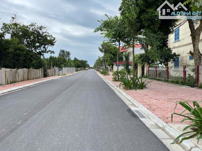 💥 100M² BÌA LÀNG – THÔN VỆ, NAM HỒNG – ĐƯỜNG 15M, VỈA HÈ RỘNG - 5