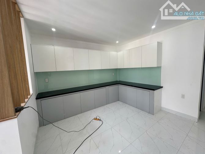 BÁN NHÀ LỬNG THÔNG TẦNG HIỆN ĐẠI ĐẸP CHỈ CẦN 400TRIỆU NHẬN NHÀ - 5