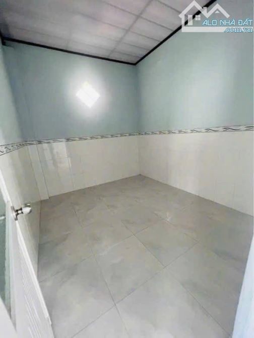 Kẹt tiền ! Bán gấp căn nhà ở Đ. Trần Văn Chẩm , Tân Thông Hội , Củ Chi 100m2 SHR giá 845tr - 5