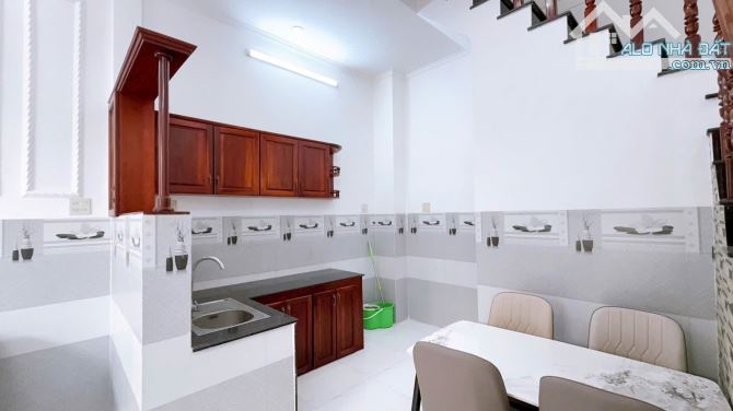 NHÀ TRỆT LẦU HẺM 11 ĐKTW - P. TÂN AN - TP. CẦN THƠ - ĐOẠN CHƯA QUA CẦU ĐÁ - VỊ TRÍ KINH DO - 5