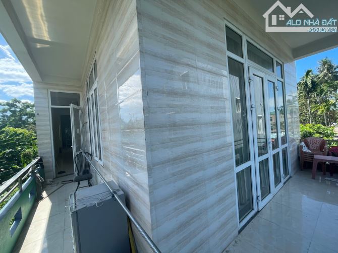 Bán nhà nghỉ đang kinh doanh thì nhập tốt vị trí đẹp vew thoáng mặt hồ - 5