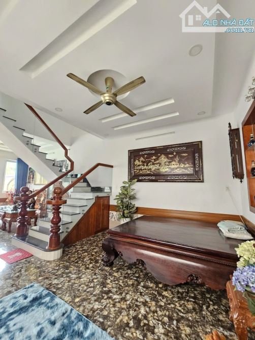 BÁN NHÀ MẶT TIỀN TÂN THỚI HIỆP 21 Q12 - 192M2 - 2 TẦNG - HƠN 14 TỶ. - 5