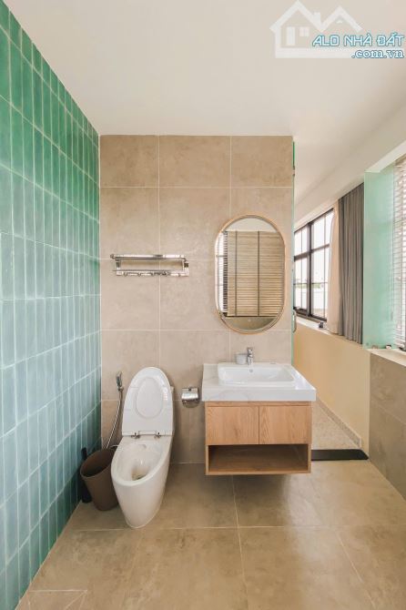 biệt thự Siêu đẹp mặt tiền Bùi tá Hán phường An Phú Quận 2 hầm 3 tầng giá 38 tỷ - 5