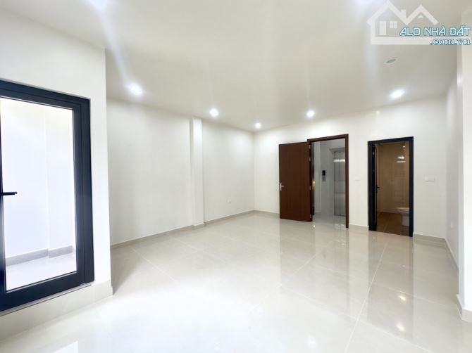 Nhà Trung tâm Đống Đa - Quan Thổ DT 46m,6 tầng THANG MÁY,MT 5m - 5