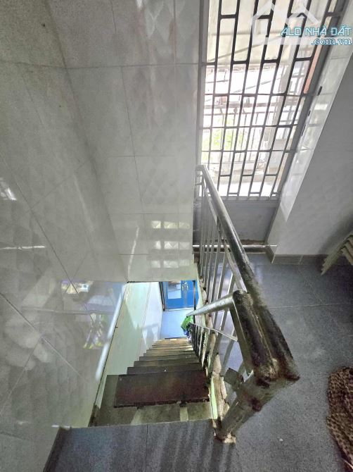 Bán nhà 3 tầng 3pn sổ riêng Hoàng Diệu 2 Thủ Đức chỉ 2 tỷ 8 - 5
