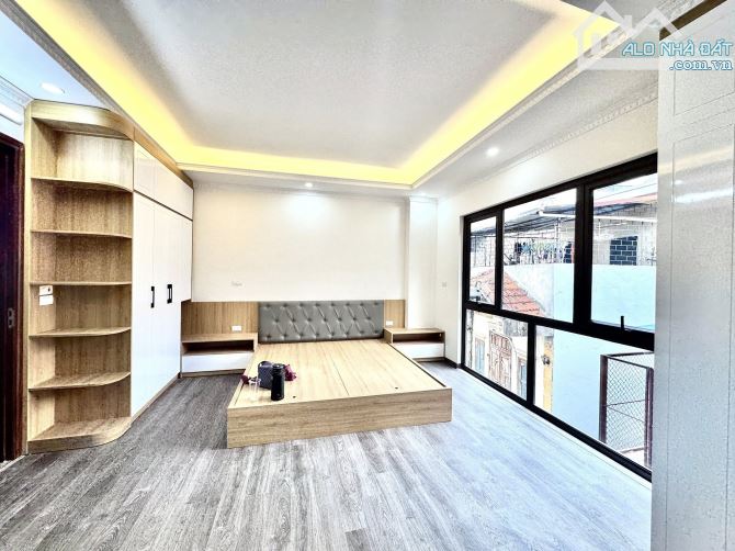 Bán nhà Hoàng Hoa Thám, 40m, 6 tầng thang máy , 10.8 tỷ, lô góc - 5