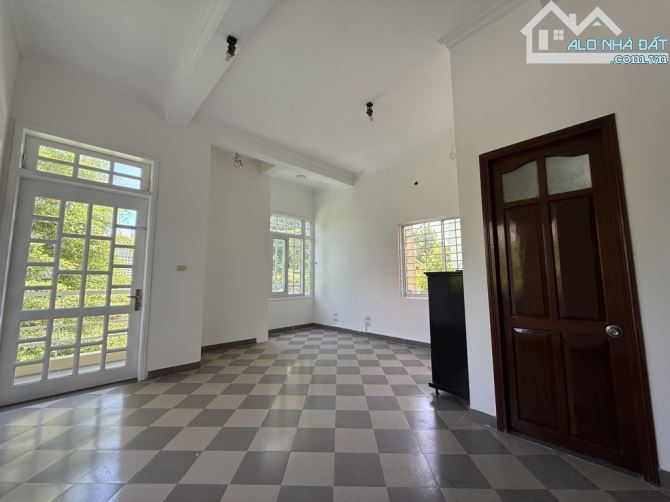 🎉🎉SIÊU PHẨM HOT NHẤT QUẬN HẢI CHÂU - MẶT TIỀN LÊ DUẨN - SÁT NGÃ TƯ NGUYỄN THỊ MINH KHAI - 5