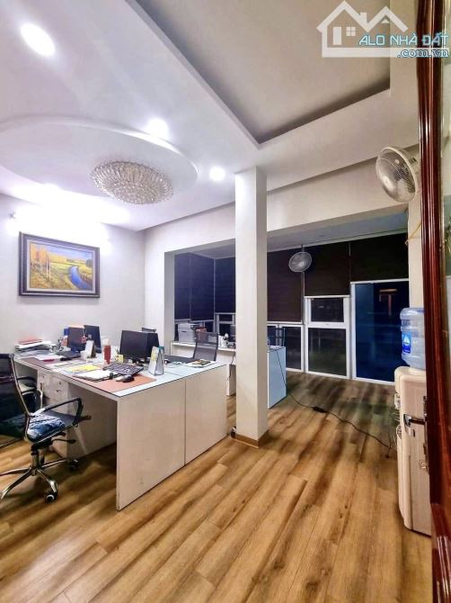 SIÊU PHẨM TÒA NHÀ VĂN PHÒNG, NGUYỄN PHÚC LAI, ĐỐNG ĐA, DT 118M, 9 T, GIÁ BÁN 56,8 TỶ - 5