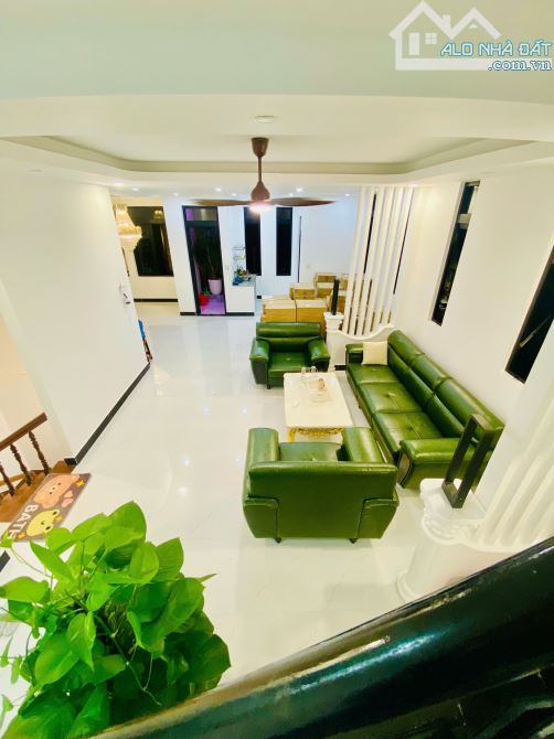 💥Nhà Nb Nguyễn Huệ 100m2 ( 7.75x14 ) giá 5.9 tỷ. Nhà trung tâm Tuy Hoà - 5