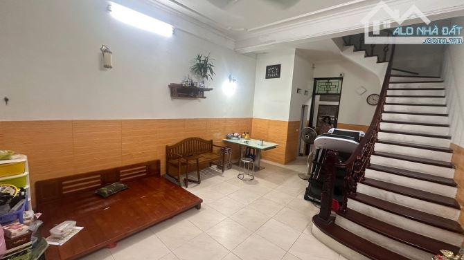 SỐT! ĐẤT VÀNG CẦU GIẤY 106M*MT 5M, NGÕ THÔNG, GẦN PHỐ, XÂY CCMN TUYỆT ĐẸP - 21.5 TỶ - 5